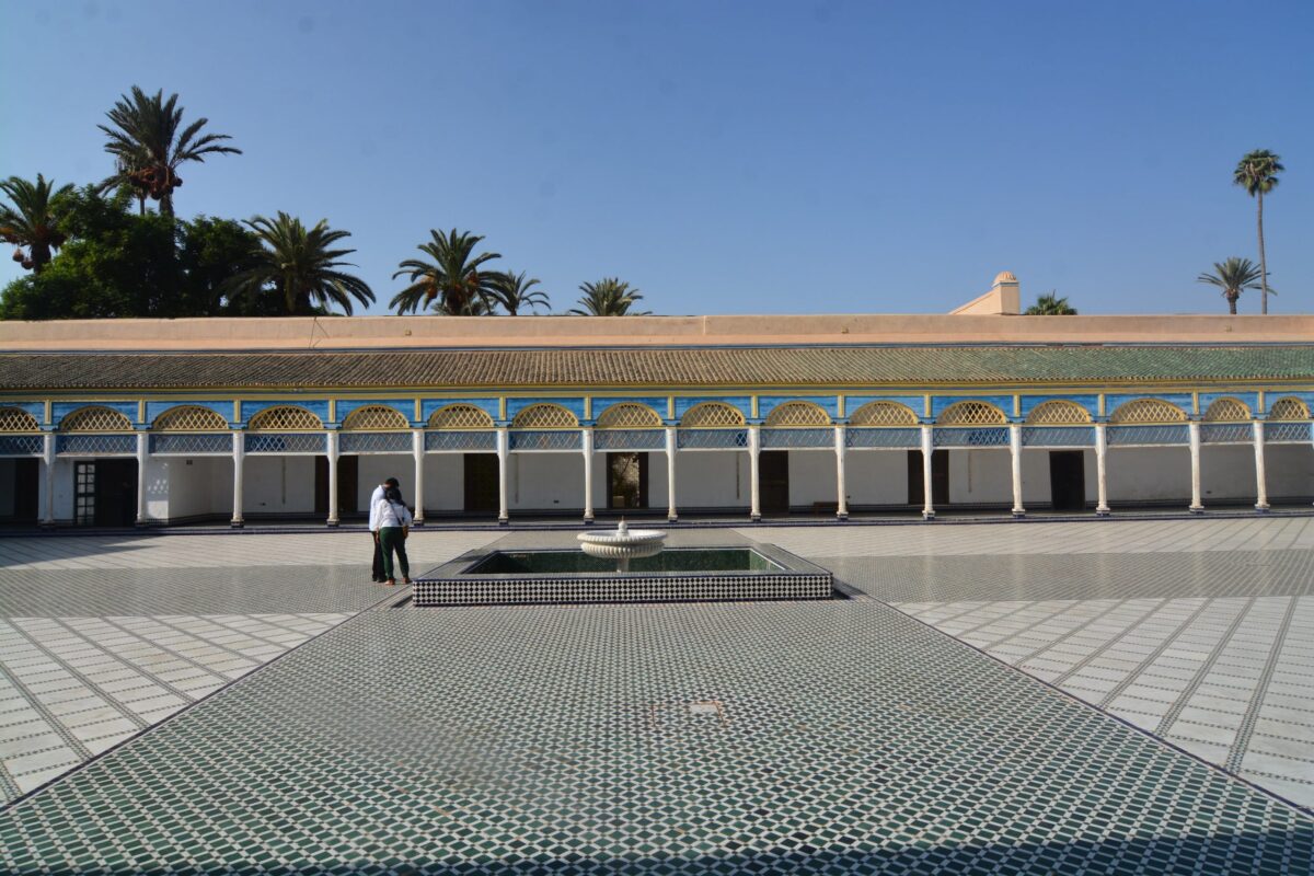 Visit Bahia palace